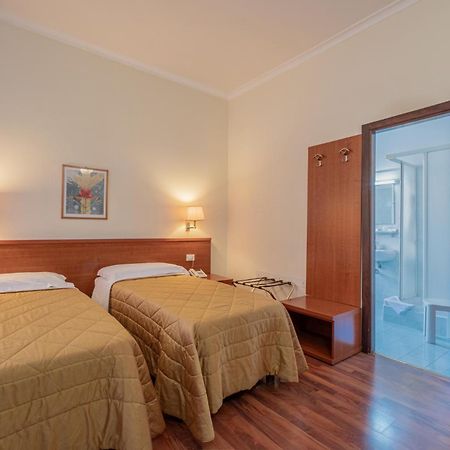 Hotel Monte Verde Roma Esterno foto