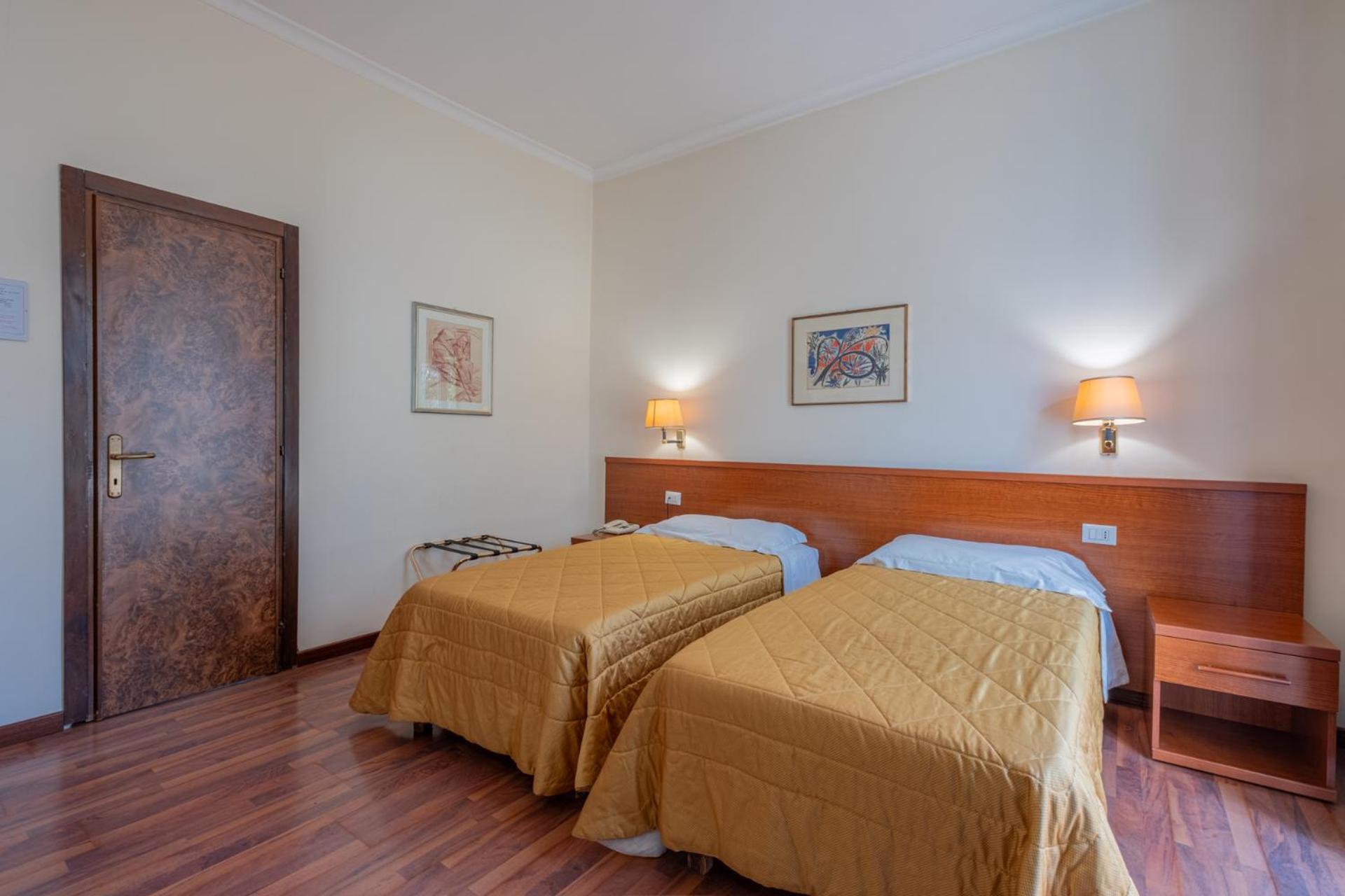 Hotel Monte Verde Roma Esterno foto